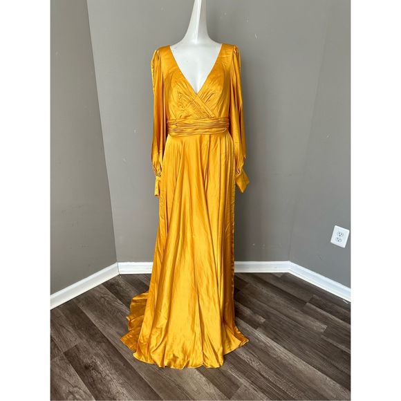 MAC DUGGAL FLOWY SPLIT BISHOP SLEEVE FAUX WRAP GOWN - Picture 5 of 12